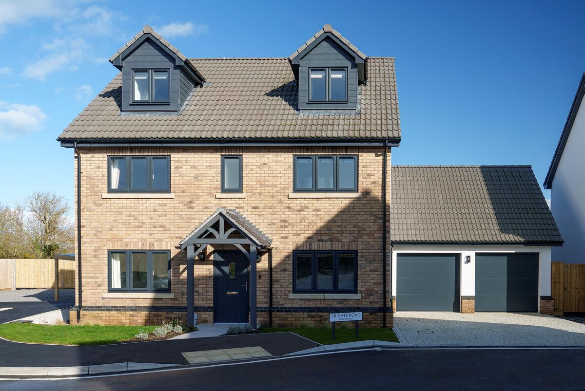 house for sale in Chestnut Farm, Yatton, BS49 BTD012317119 Knight Frank