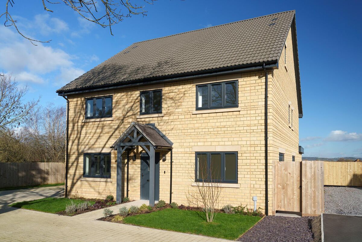 house for sale in Chestnut Farm, Yatton, BS49 BTD012385696 Knight Frank