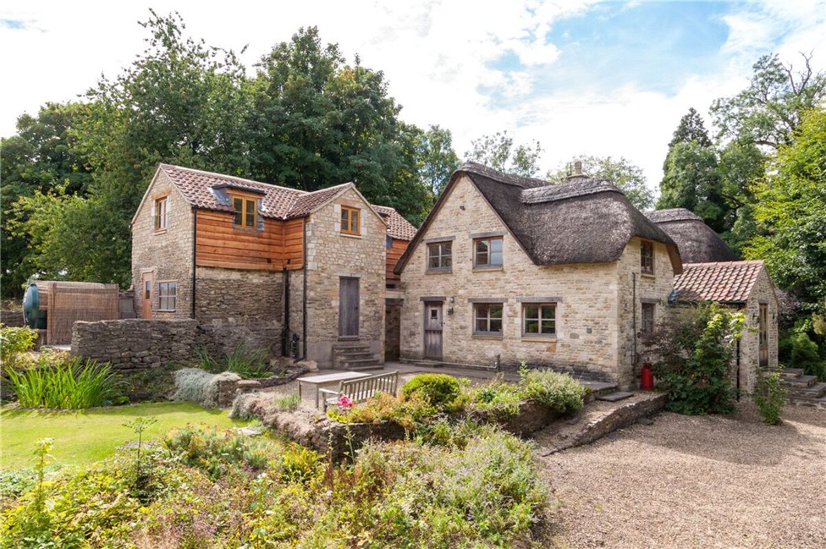 house for sale in Farleigh Hungerford, Bath, Somerset, BA2 BTD140019
