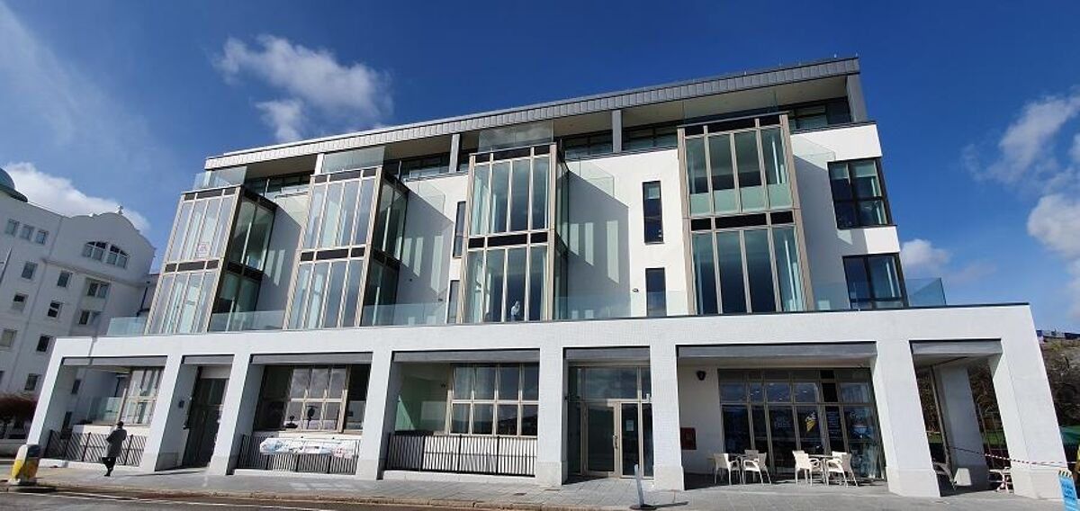 flat for sale in Apartment 6, Rivage Apartments, Pier Street, Plymouth