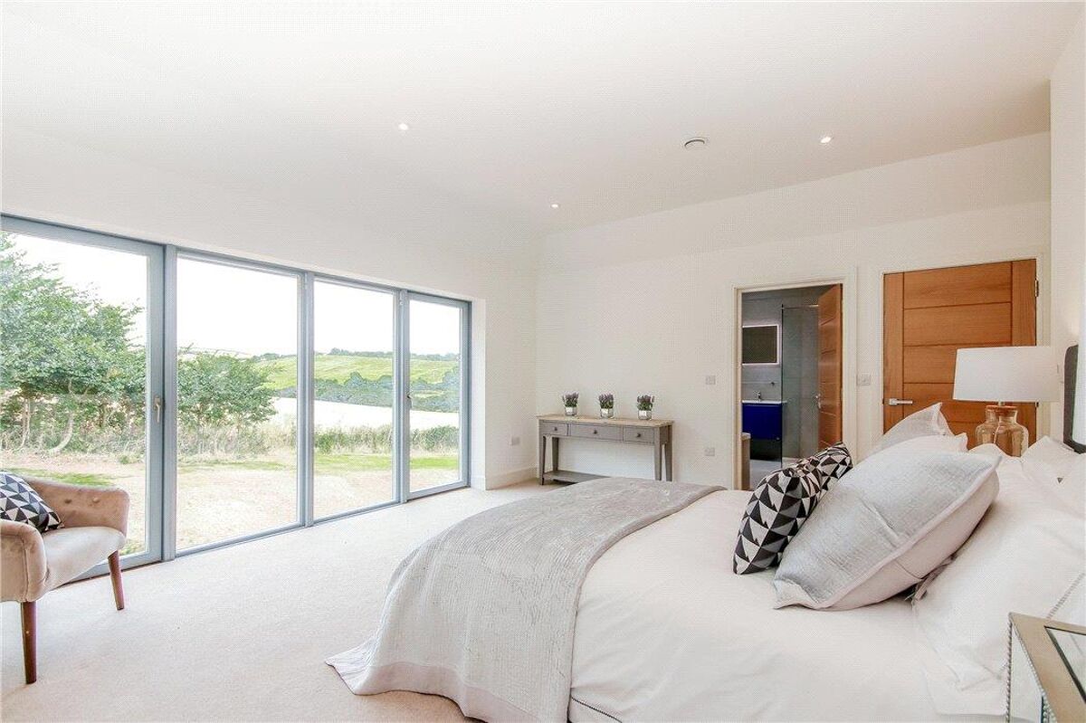 house for sale in Trenemans, Thurlestone, Devon, TQ7 BTD190024