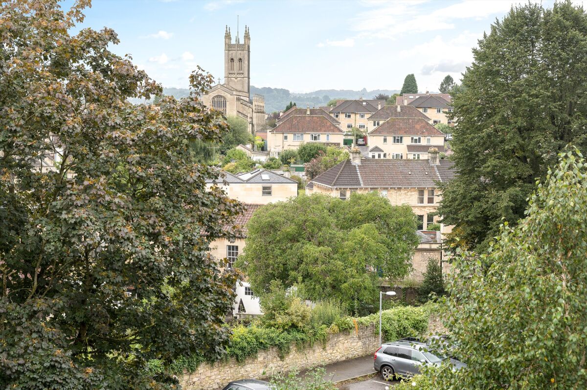 house for sale in Larkhall Place, Bath, Somerset, BA1 BTH012007480