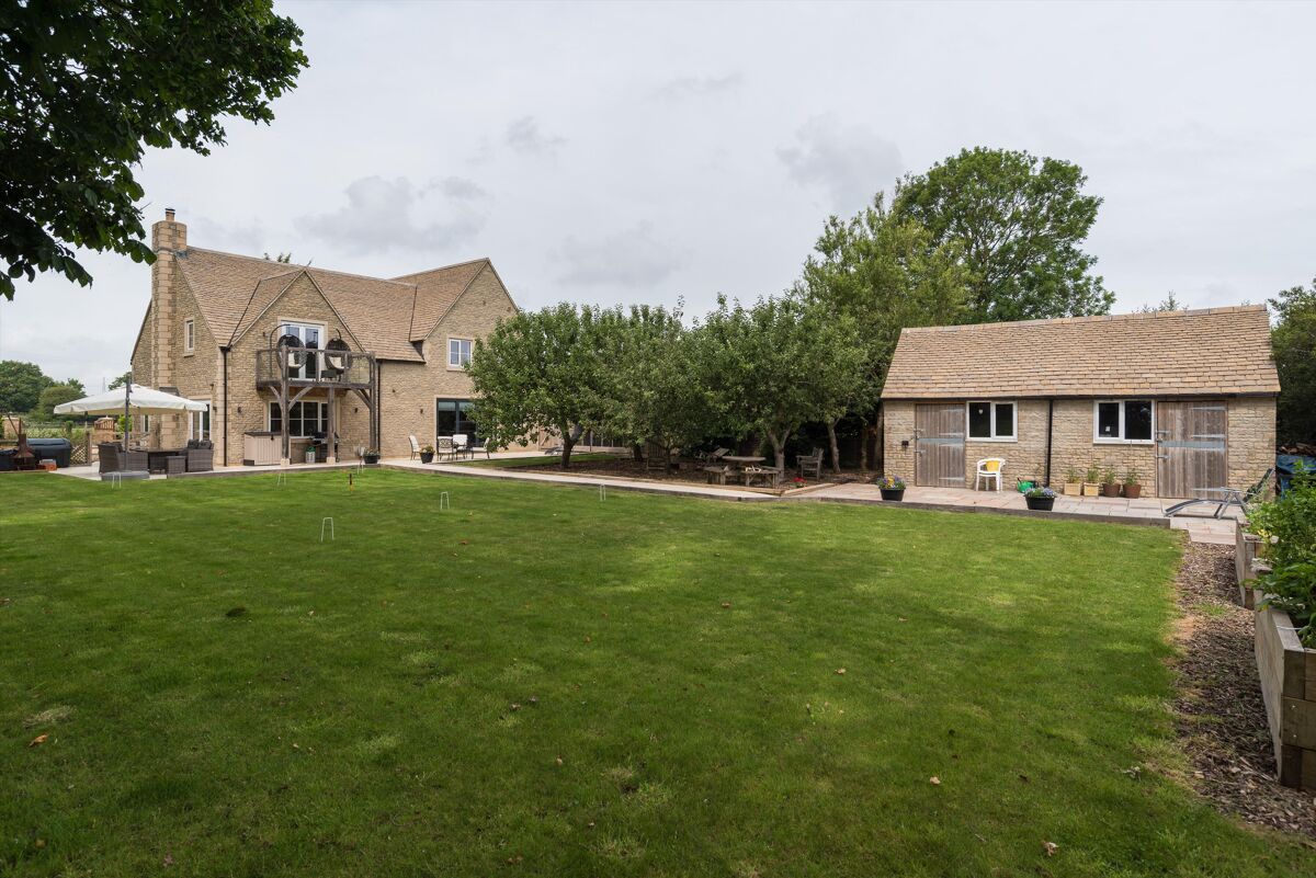 house for sale in Lacock, Chippenham, Wiltshire, SN15 BTH012084408