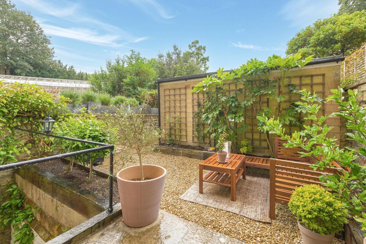 for sale in Marlborough Buildings, Bath, Somerset, BA1