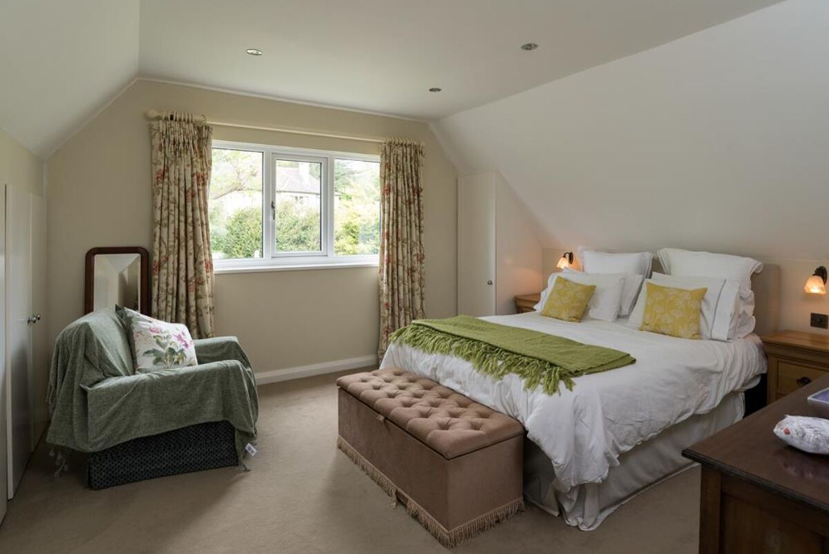 house for sale in Bannerdown Close, Batheaston, Bath, Somerset, BA1