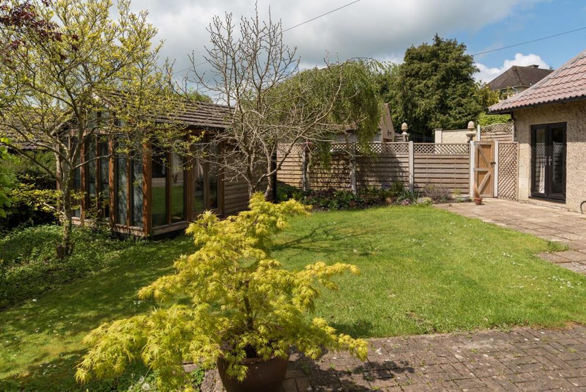 house for sale in Bannerdown Close, Batheaston, Bath, Somerset, BA1