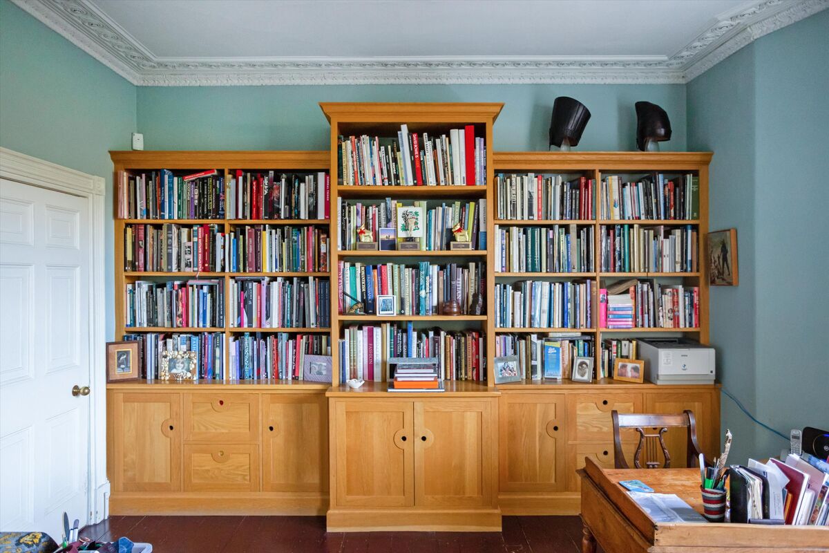 townhouse for sale in Macaulay Buildings, Bath, Somerset, BA2