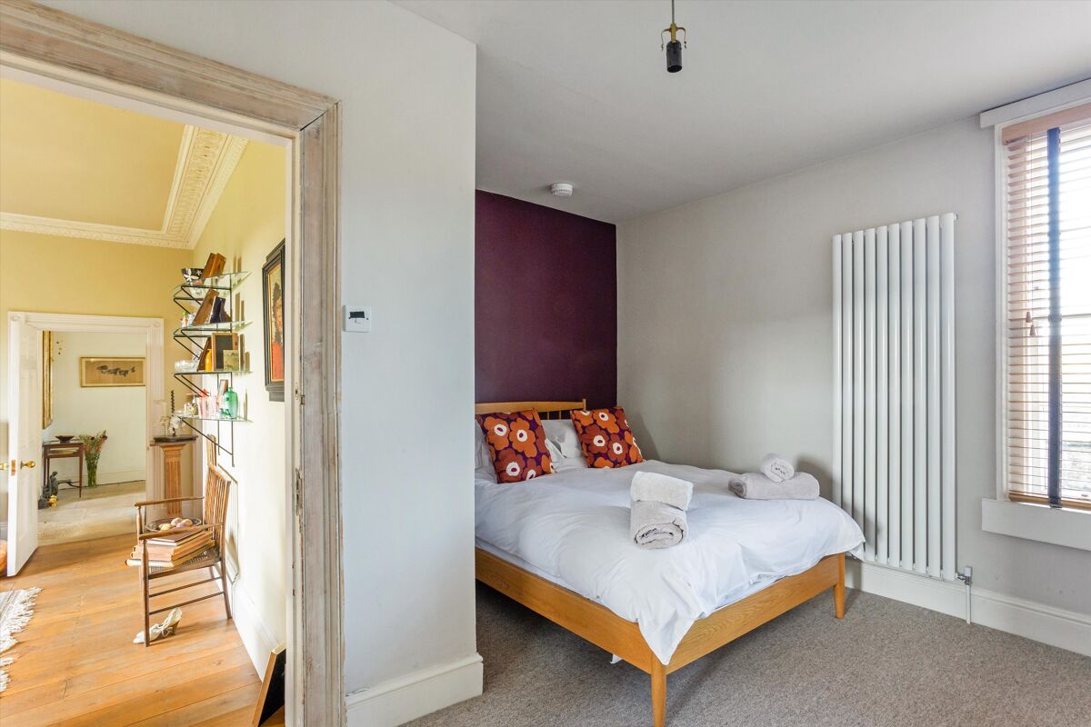 townhouse for sale in Macaulay Buildings, Bath, Somerset, BA2