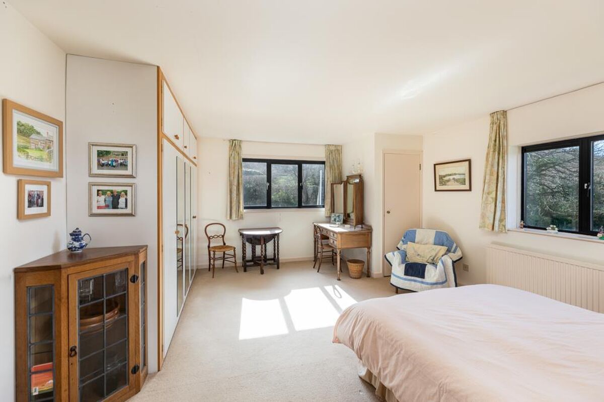 house for sale in Kingsdown, Corsham, Wiltshire, SN13 BTH012294301 Knight Frank