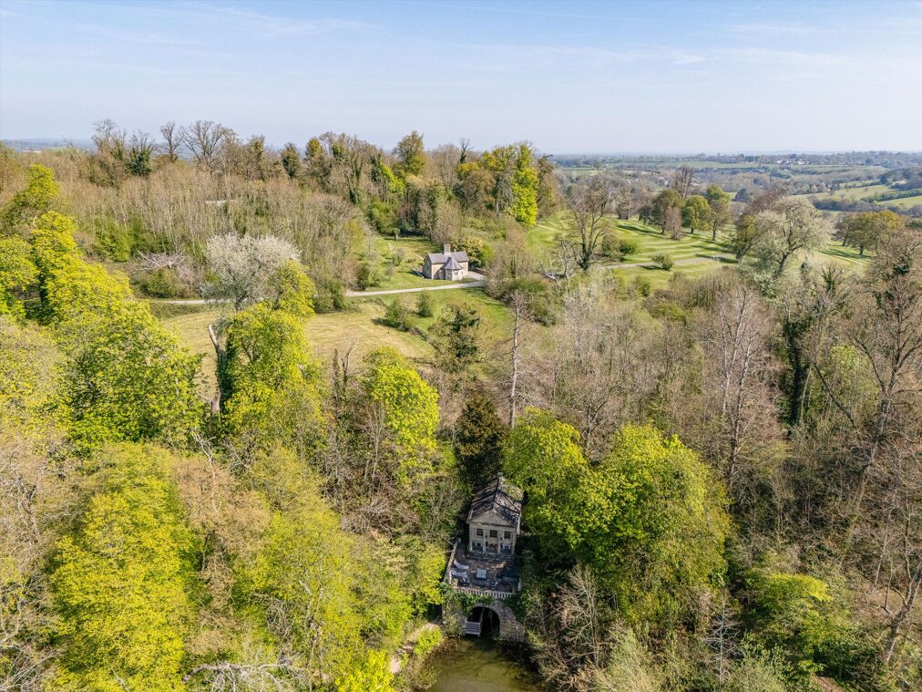 Image of Orchardleigh, Frome, Somerset, BA11
