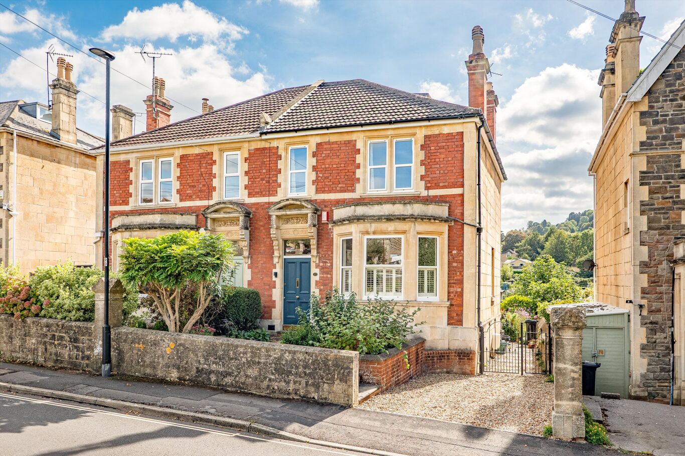 Image of Bloomfield Avenue, Bath, Somerset BA2
