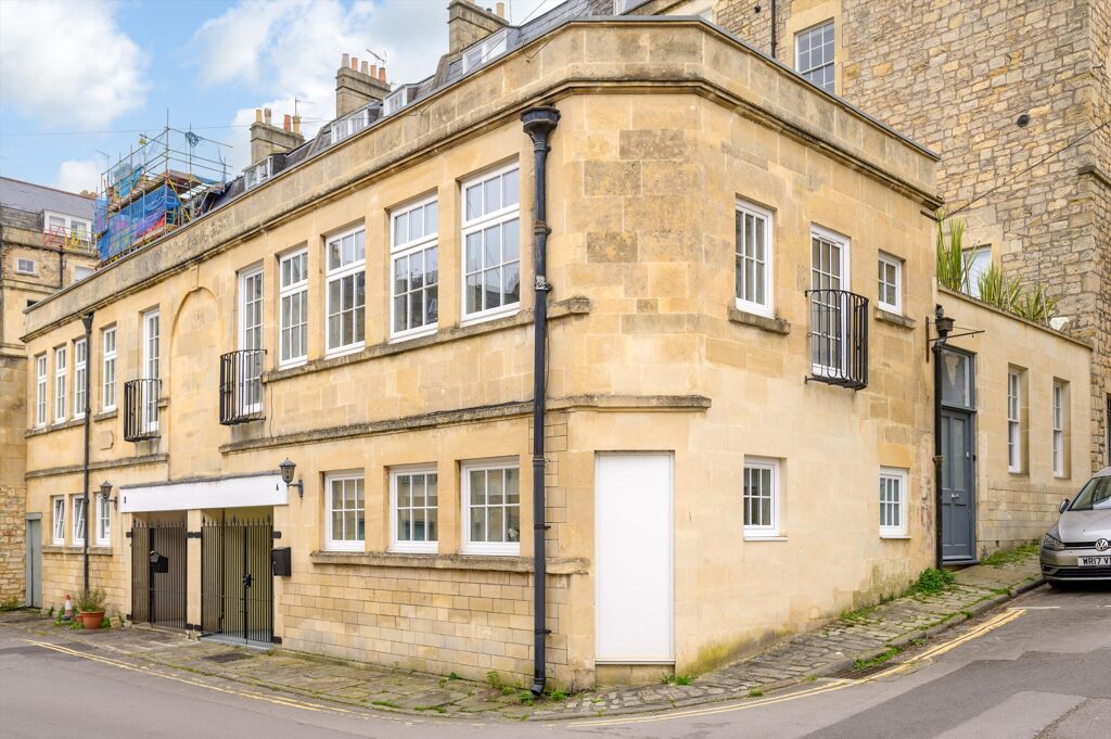 Image of Pulteney Mews, Bath, Somerset BA2