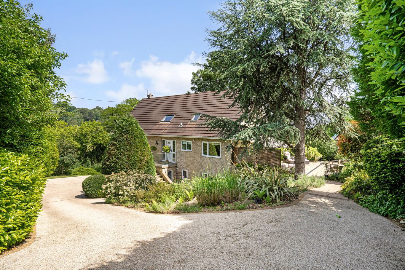 Image of Woods Hill, Limpley Stoke, Bath, Wiltshire BA2