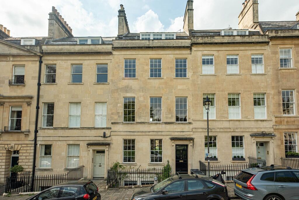 Image of St James's Square, Bath, Somerset BA1