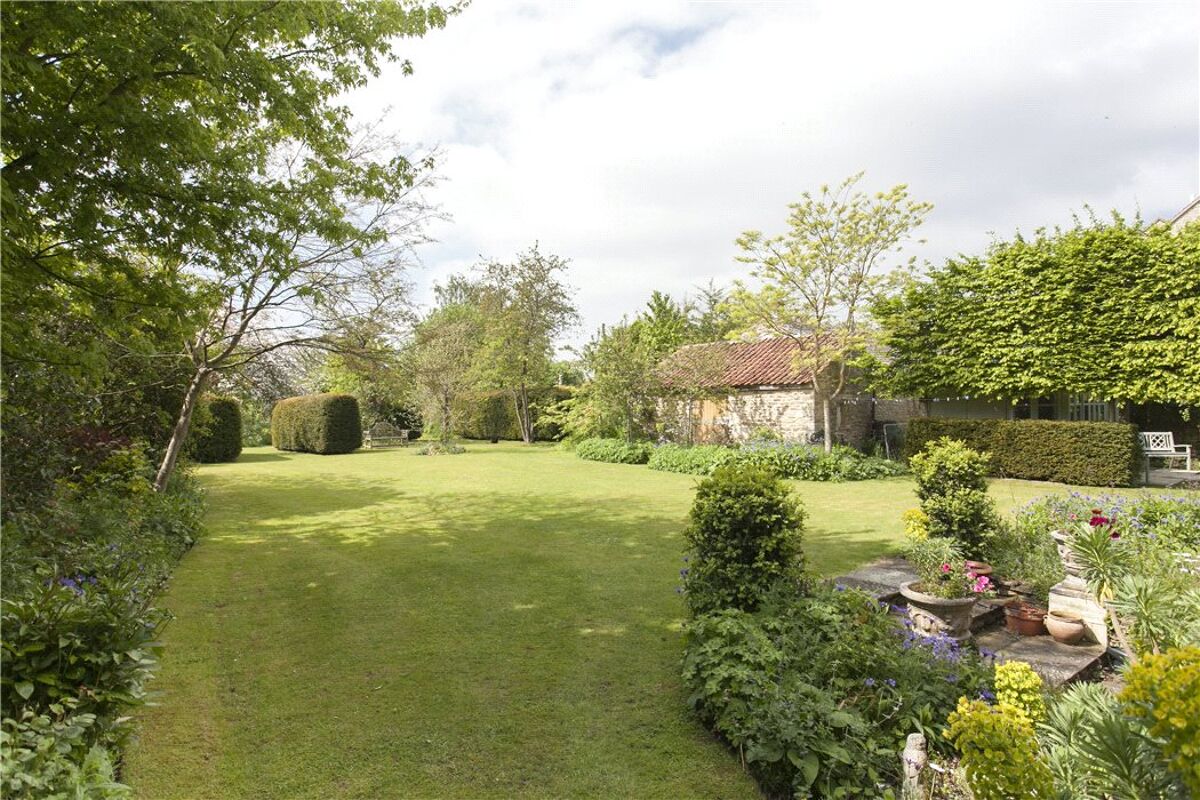 house for sale in Broughton Gifford, Melksham, Wiltshire, SN12 BTH130028 Knight Frank