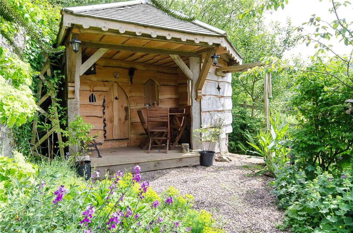 house for sale in High Street, Oakhill, Radstock, Somerset, BA3