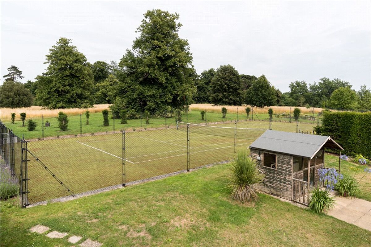 house for sale in Sandridge Common, Melksham, Wiltshire, SN12