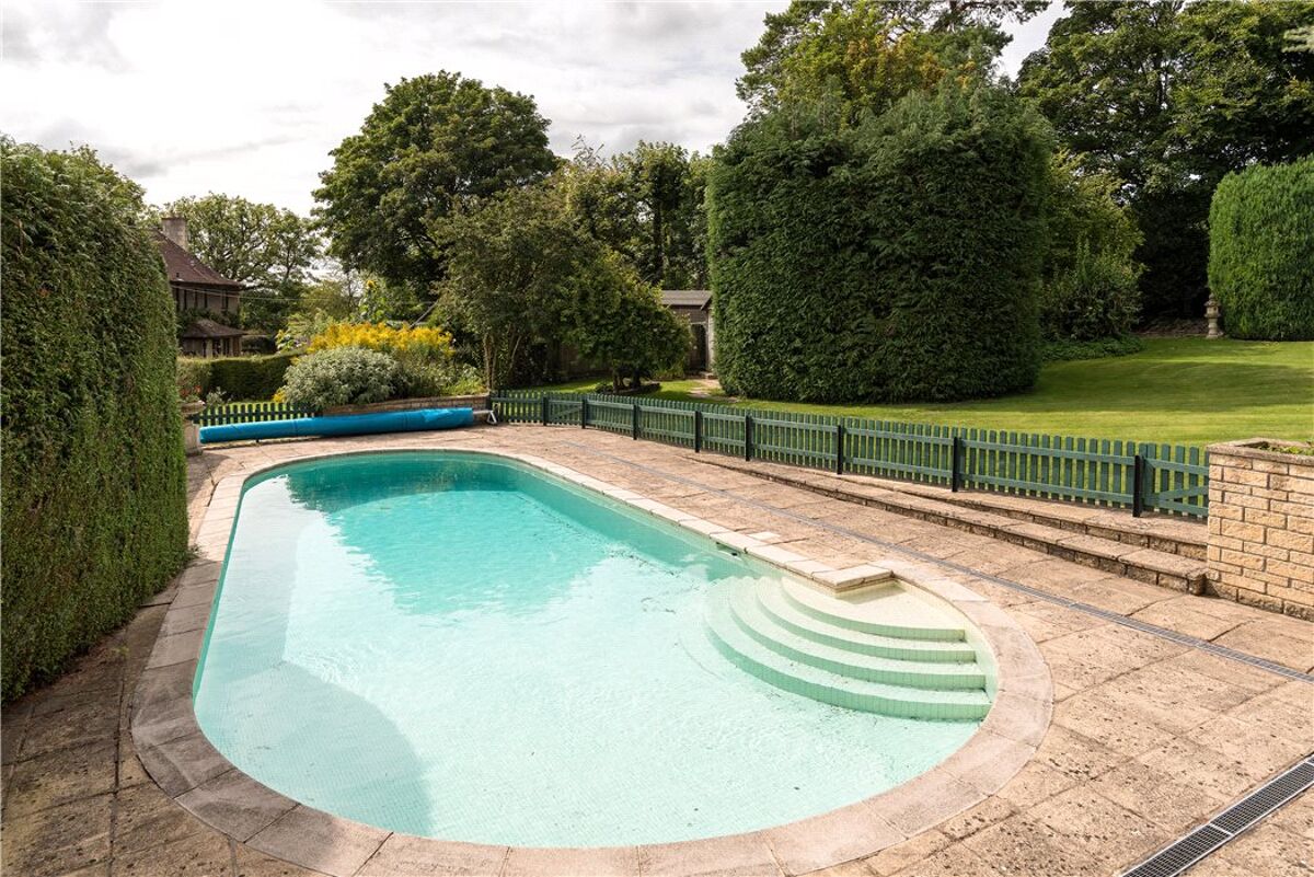 house for sale in High Bannerdown, Batheaston, Bath, Somerset, BA1