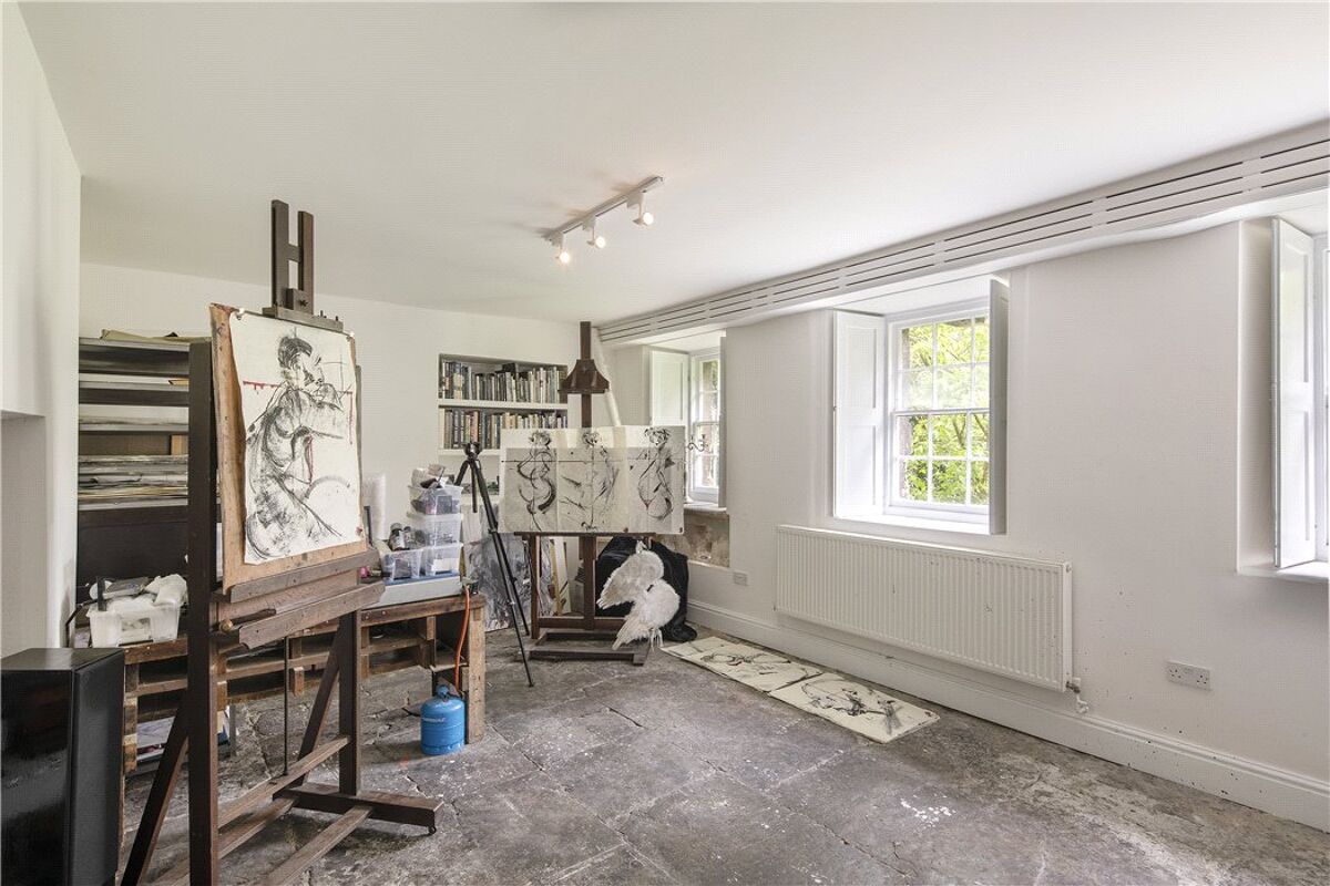 house for sale in Vicarage Street, Frome, Somerset, BA11 BTH180109