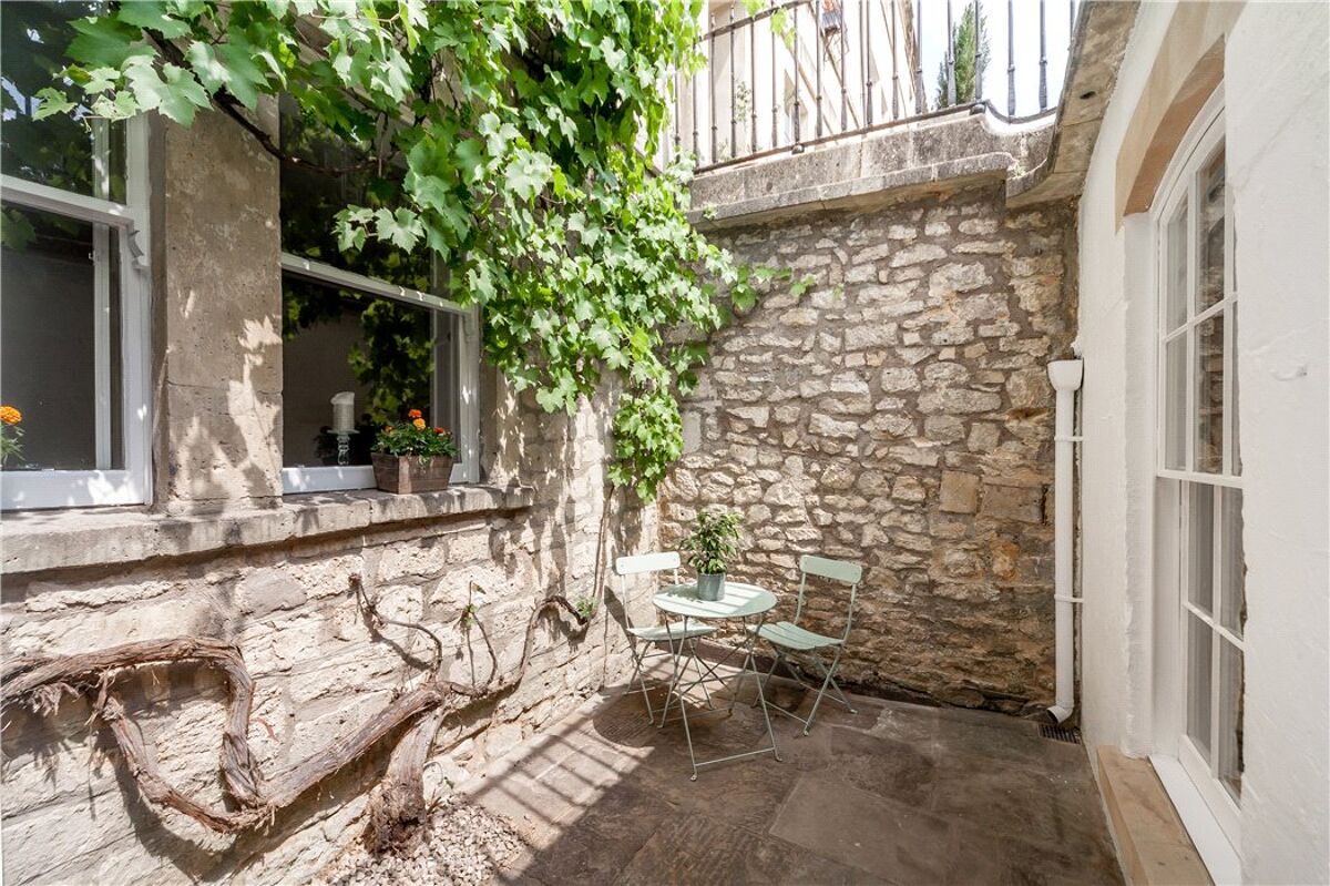 flat for sale in Beaufort East, Bath, Somerset, BA1 BTH180179