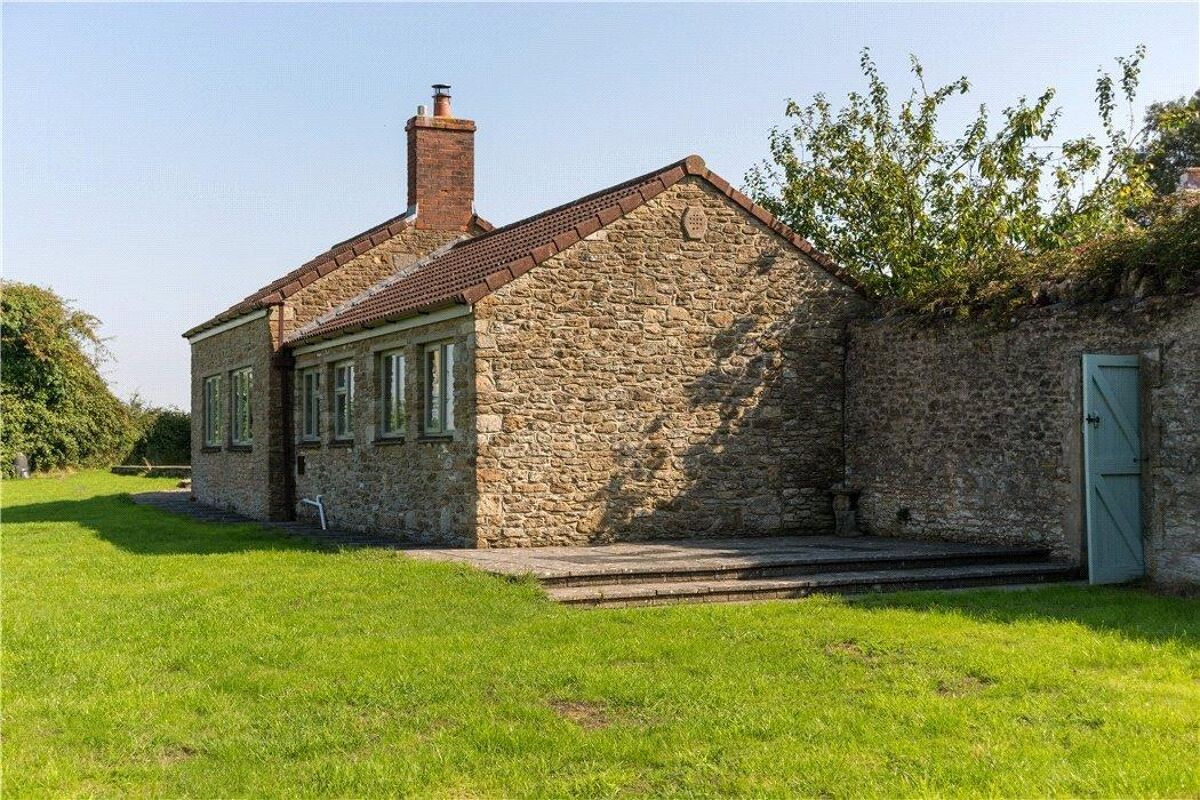 house for sale in Cuckoo Lane, Frome, Somerset, BA11 BTH190066