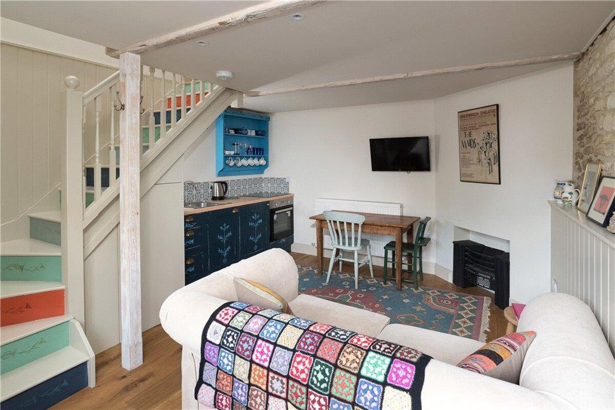 house for sale in Bloomfield Crescent, Bath, Somerset, BA2 BTH190129