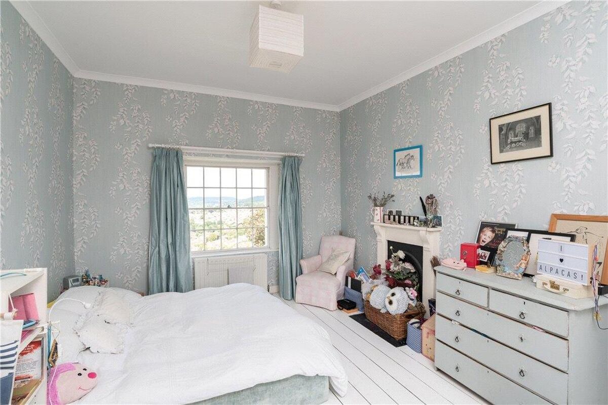 house for sale in Bloomfield Crescent, Bath, Somerset, BA2 BTH190129