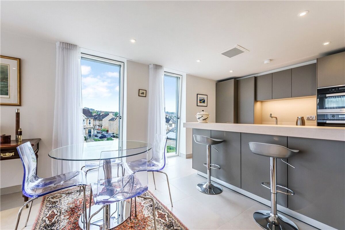 flat for sale in Charters, 43 Upper Oldfield Park, Bath, BA2