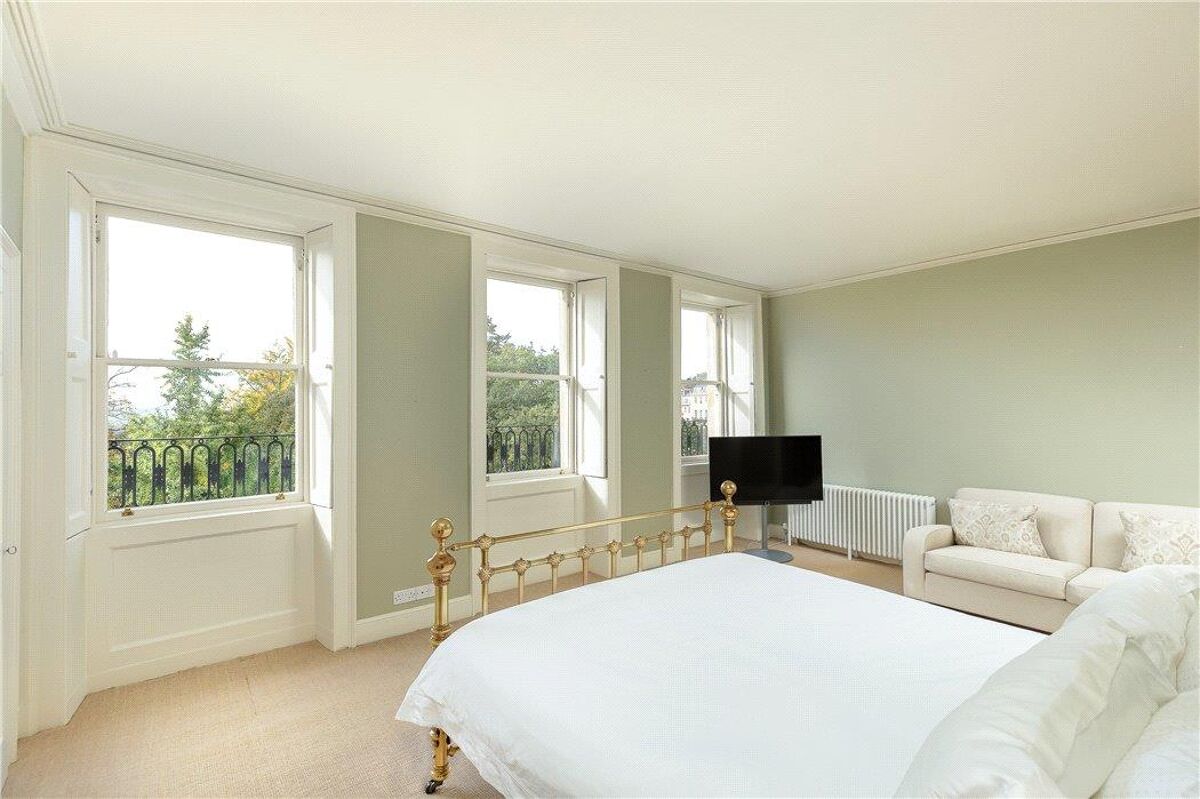 house for sale in Lansdown Place East, Bath, Somerset, BA1 BTH190204