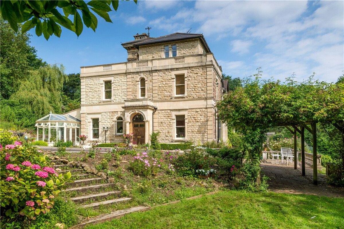 house for sale in Bath, Somerset, BA1 BTH190265 Knight