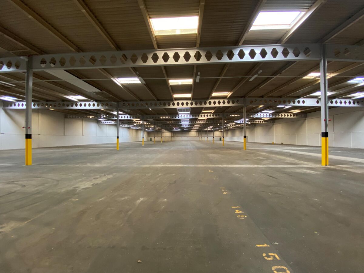 Industrial/Distribution to rent in South Wales Distribution Centre