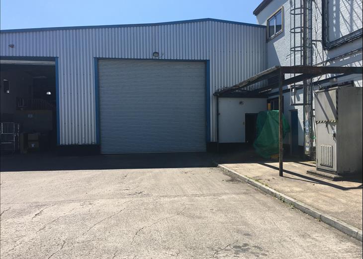 Picture of 11,430 sqft Industrial/Distribution for rent.