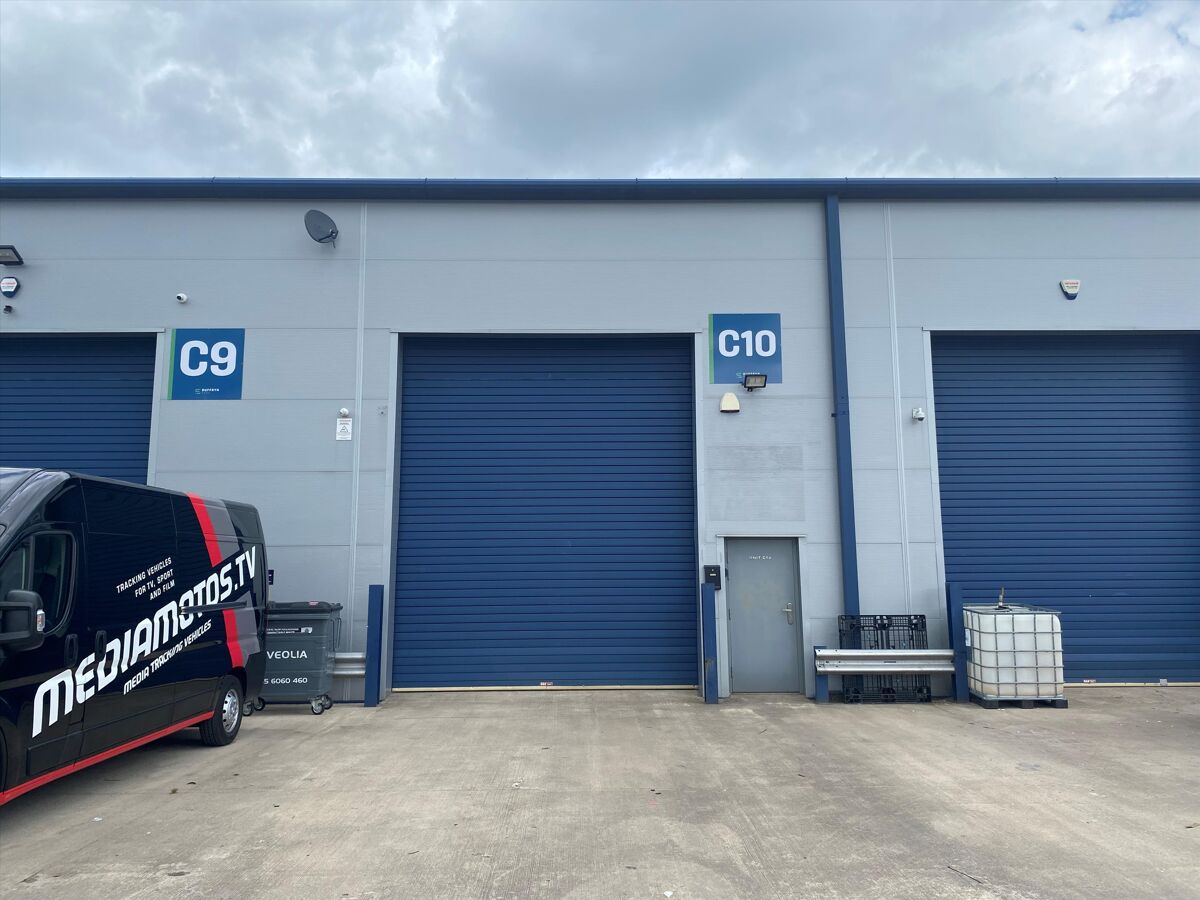 1,544 sq ft Industrial / Warehouse unit for rent in Dyffryn Business Park, Alder Ave, Ystrad Mynach, Caerphilly, CF82 7TW