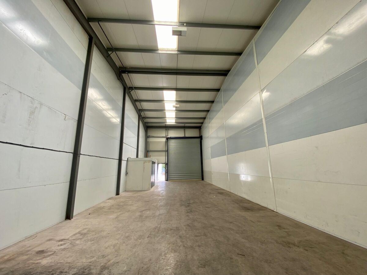 1,574 sq ft Industrial / Warehouse unit for rent in Newport Business