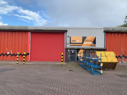 Picture of 3,043 sqft Industrial/Distribution for rent.