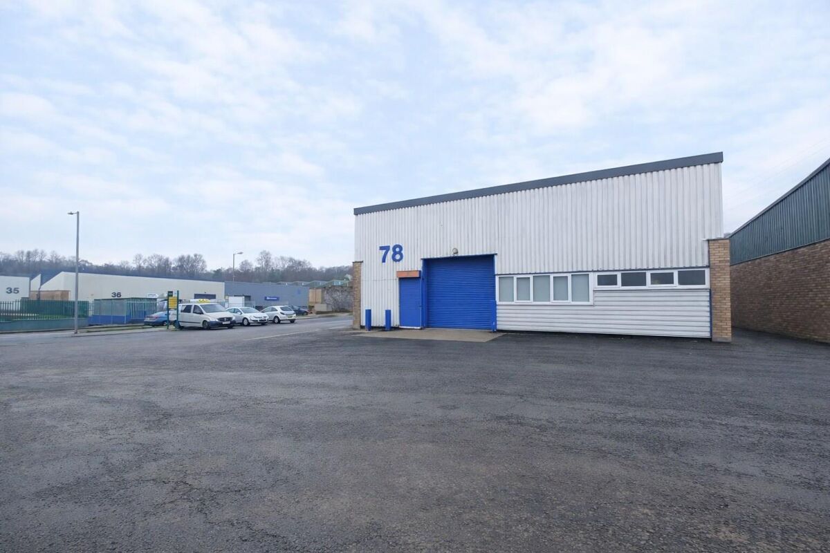 Open plan industrial space - Unit 78