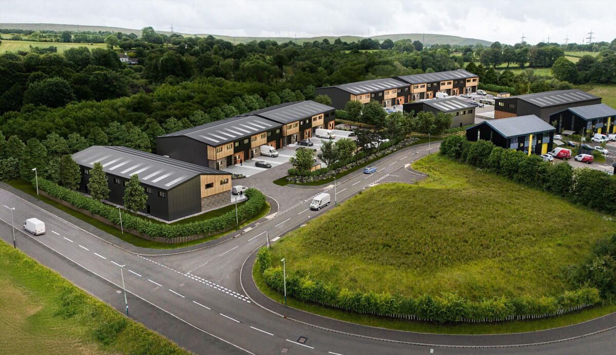 TO LET: Nelson Park, Ty Du, Nelson, Treharris, Caerphilly, CF46 6HG