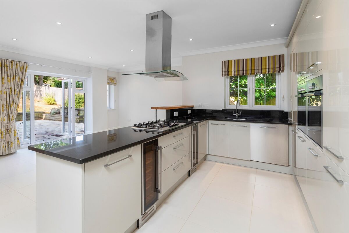 house for sale in Lower Road, Fetcham, Leatherhead, Surrey, KT22