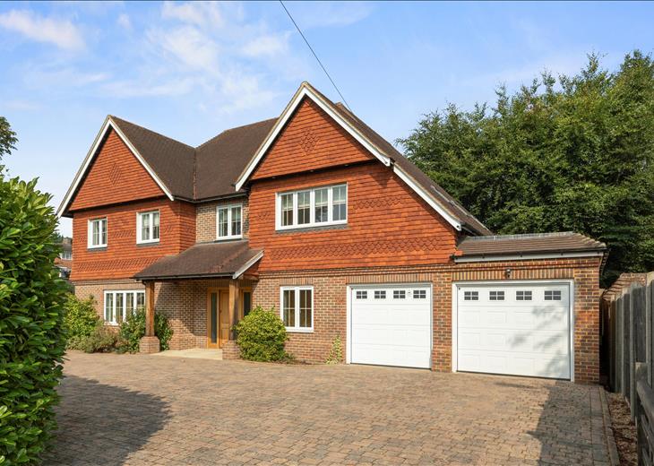 Properties for Sale in Leatherhead Houses for Sale in Leatherhead