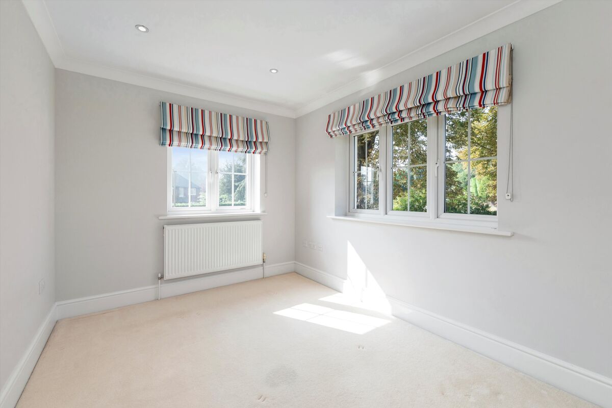 house for sale in Lower Road, Fetcham, Leatherhead, Surrey, KT22