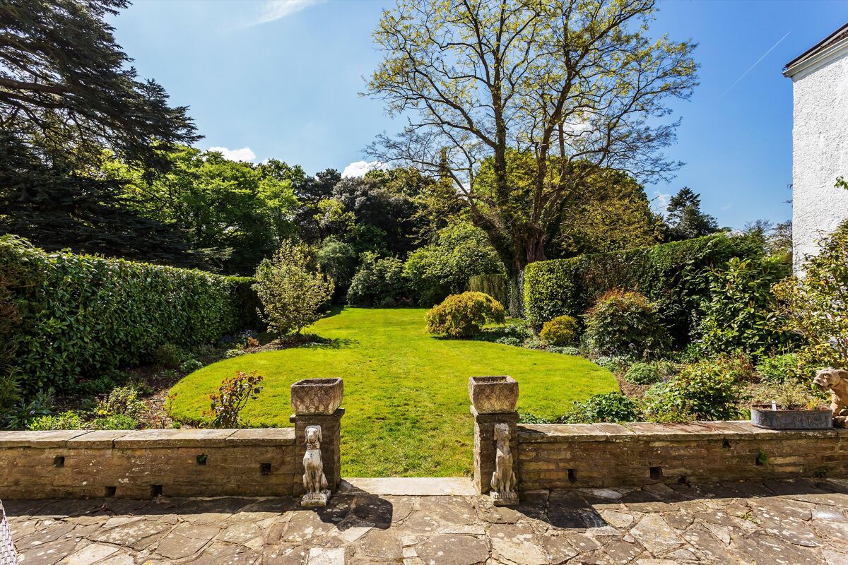 house for sale in High Street, Ripley, Woking, Surrey, GU23