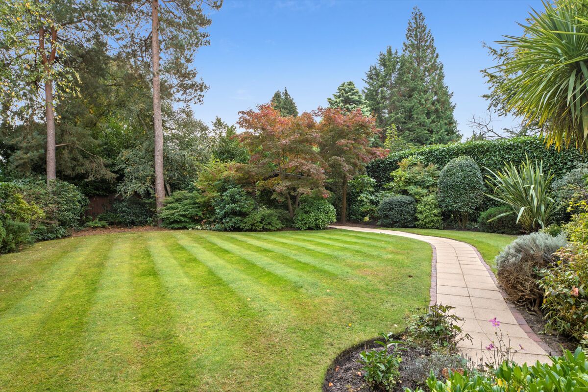 house for sale in Sandy Lane, Cobham, Surrey, KT11 CBM012053655