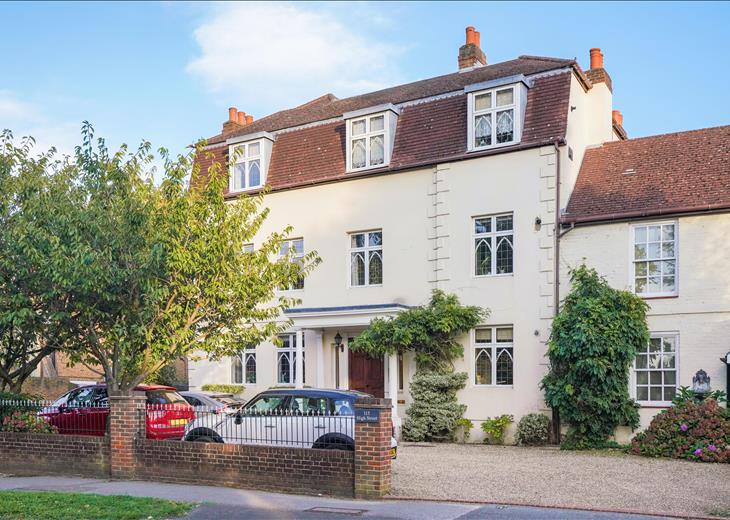 Property for Sale in Esher Houses for Sale in Esher Knight Frank (UK)