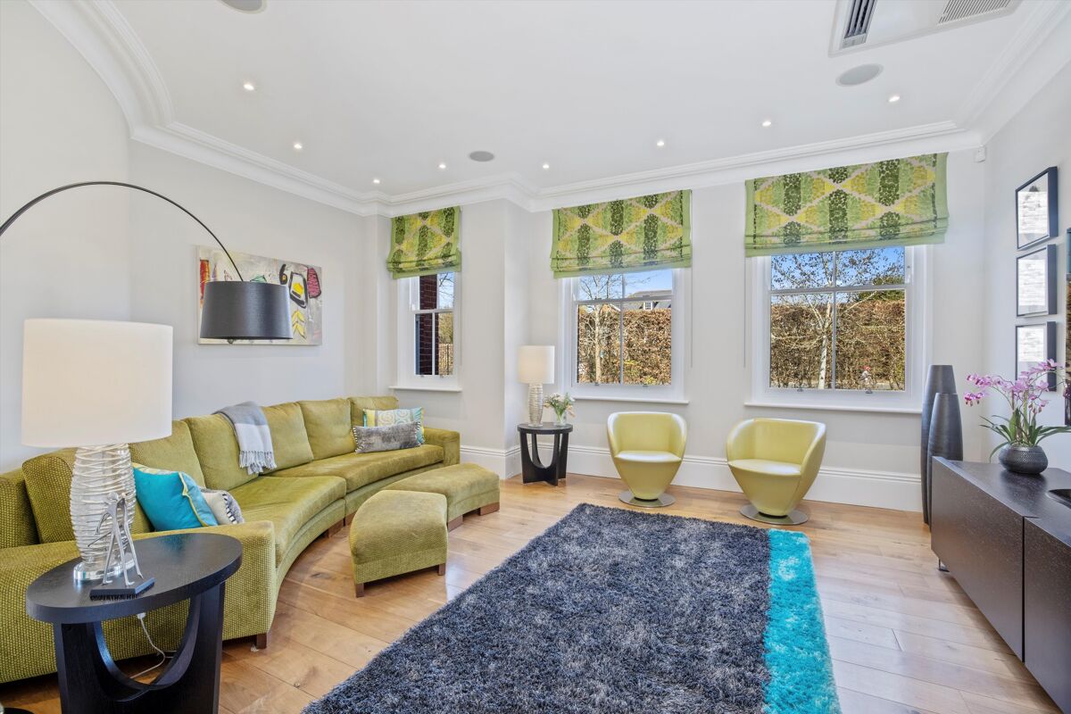 house for sale in Leys Road, Oxshott, Surrey, KT22 CBM012104965