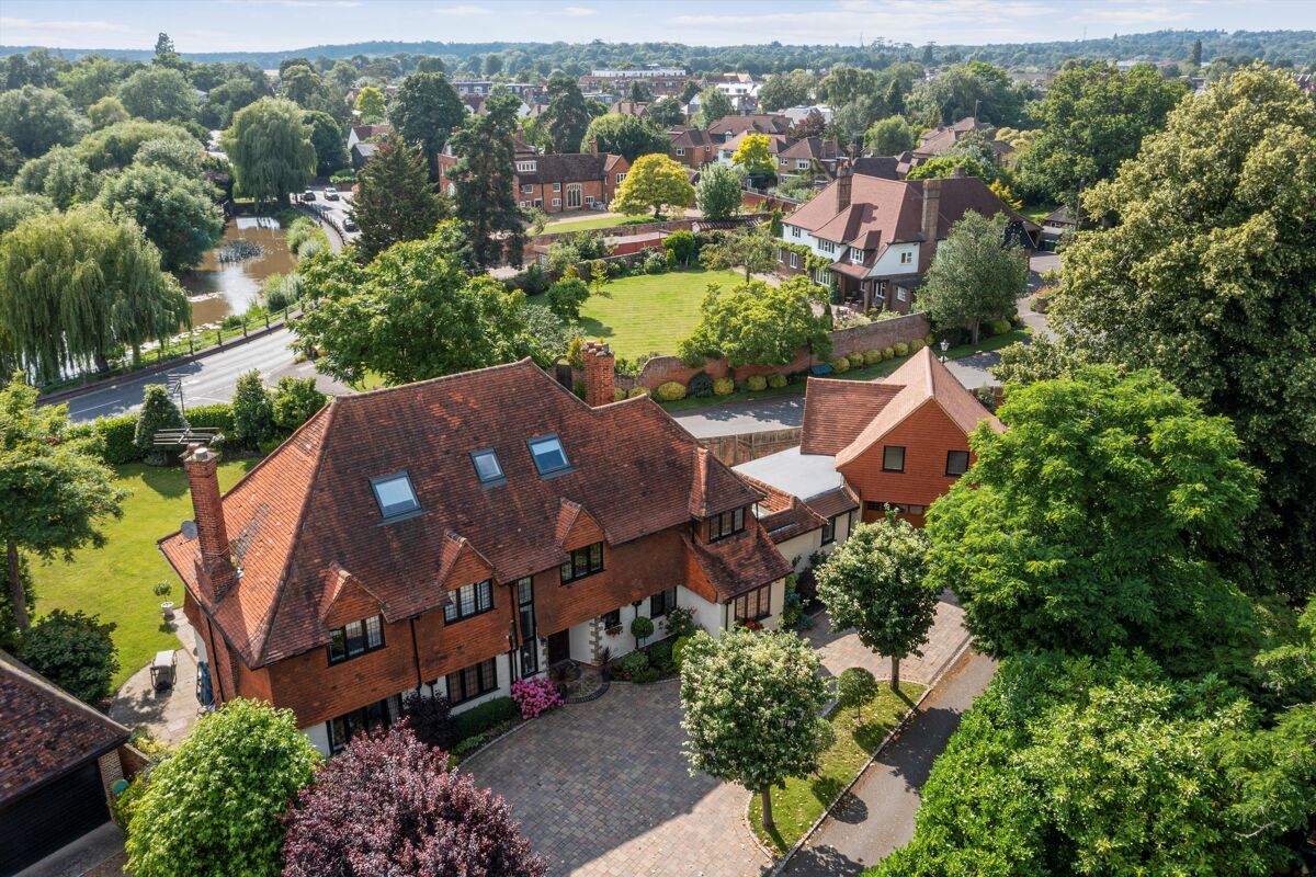 house for sale in Leigh Place, Cobham, Surrey, KT11 CBM012116687