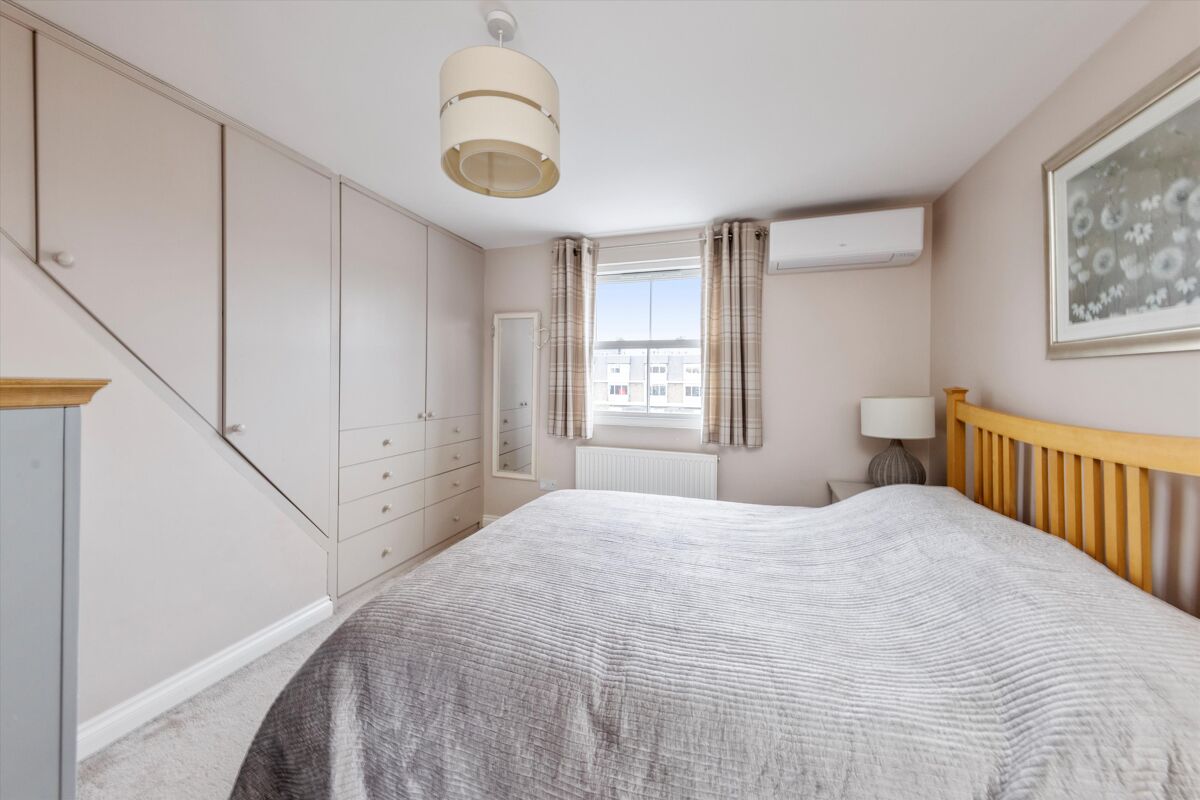 house for sale in Spencer Road, Cobham, Surrey, KT11 CBM012126498