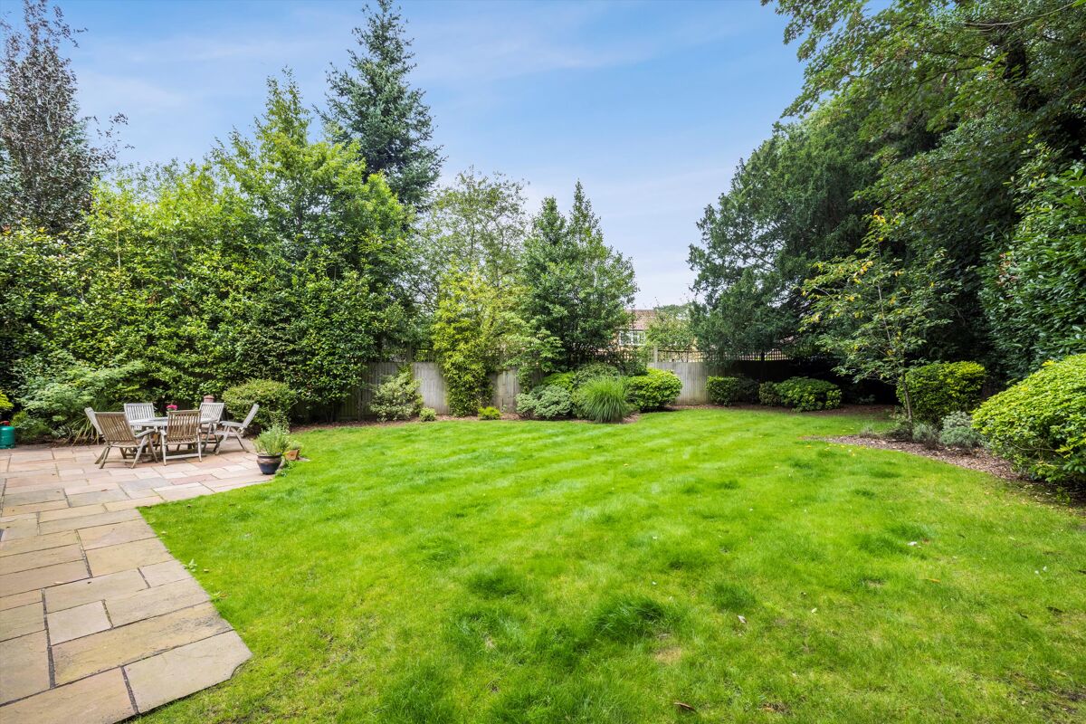 house for sale in Miles Lane, Cobham, Surrey, KT11 CBM012127353 Knight Frank