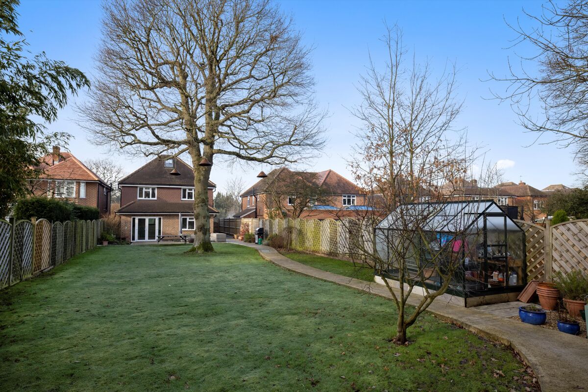 house for sale in Kennel Lane, Fetcham, Leatherhead, Surrey, KT22