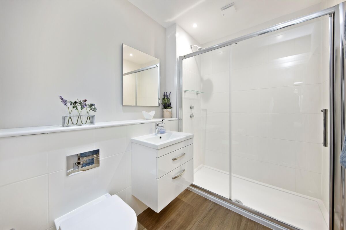 house for sale in Kennel Lane, Fetcham, Leatherhead, Surrey, KT22