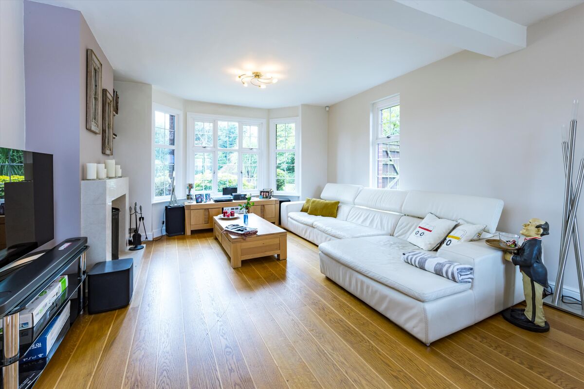 house for sale in Guildford Road, Fetcham, Leatherhead, Surrey, KT22